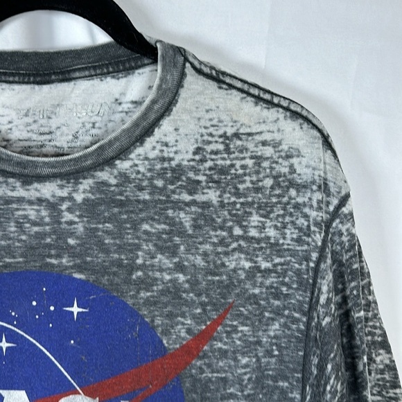 FITHSUN TEE SIZE(L) - Picture 4 of 7